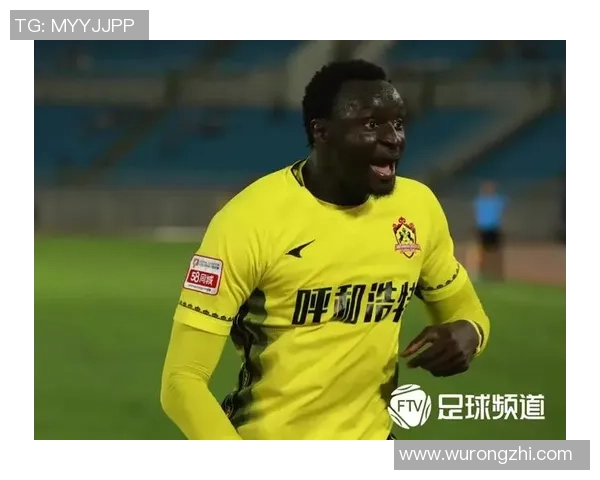 武汉足球队在大师赛积分榜上以85分稳居第一名展现强劲实力